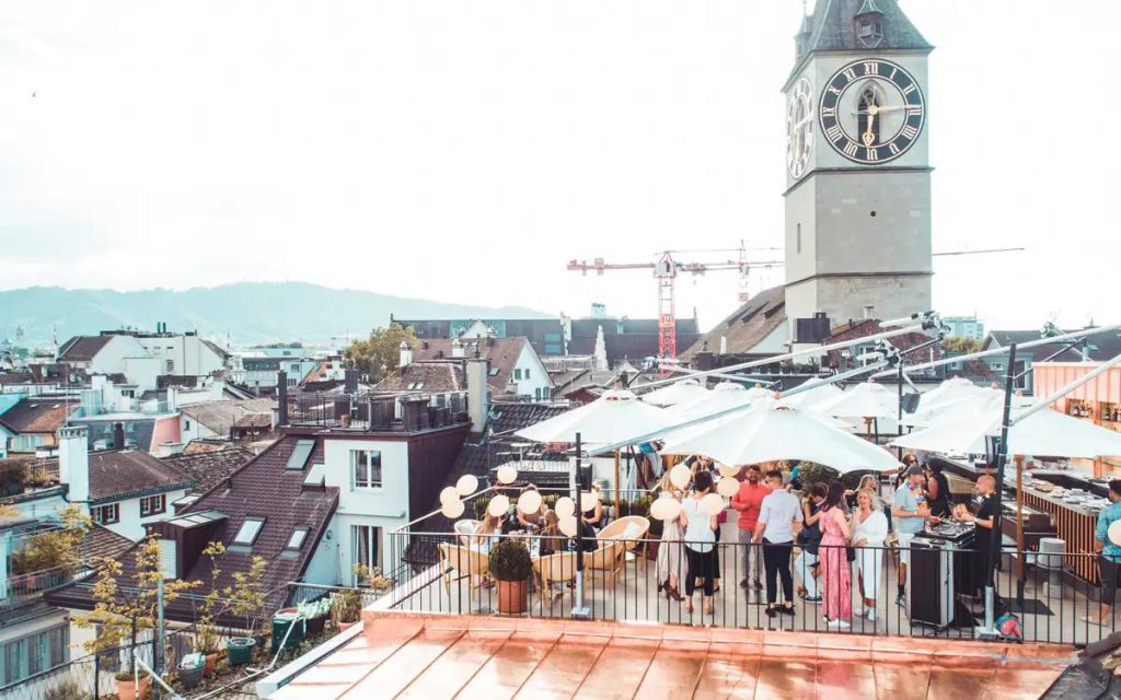 Rooftop Party in Zürich